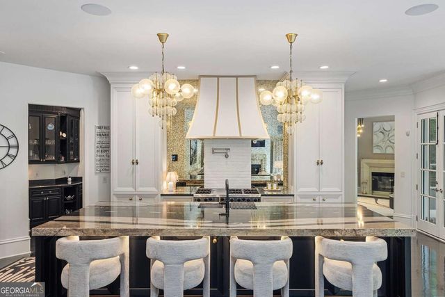 755 Heards Ferry Road, Atlanta, GA 30328