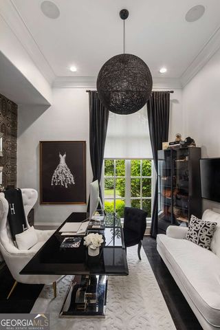 755 Heards Ferry Road, Atlanta, GA 30328