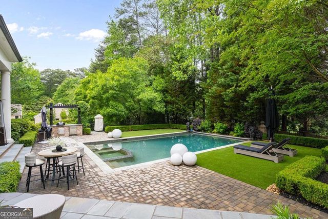 755 Heards Ferry Road, Atlanta, GA 30328