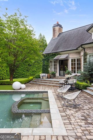 755 Heards Ferry Road, Atlanta, GA 30328