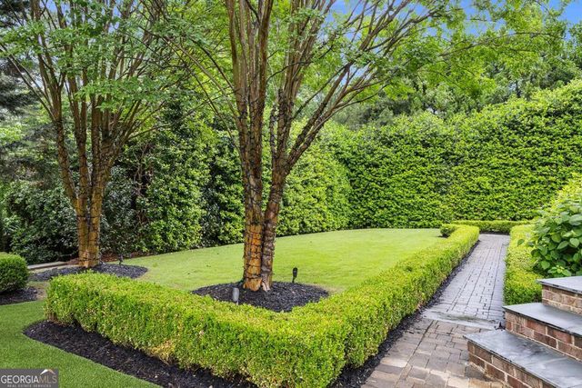755 Heards Ferry Road, Atlanta, GA 30328