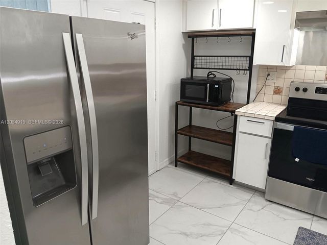 3551 NE 169th Street 110A, North Miami Beach, FL 33160