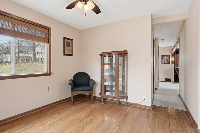 1305 Spruce Place, Mound, MN 55364