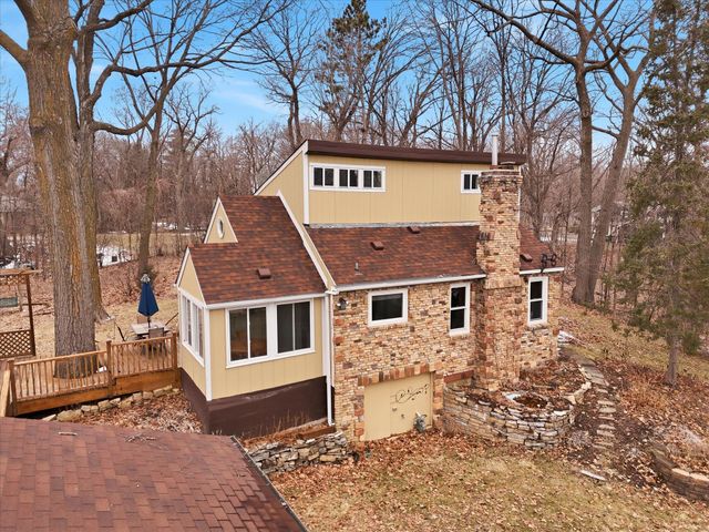 1305 Spruce Place, Mound, MN 55364