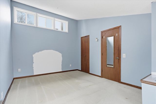 1305 Spruce Place, Mound, MN 55364