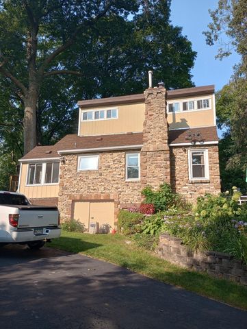 1305 Spruce Place, Mound, MN 55364