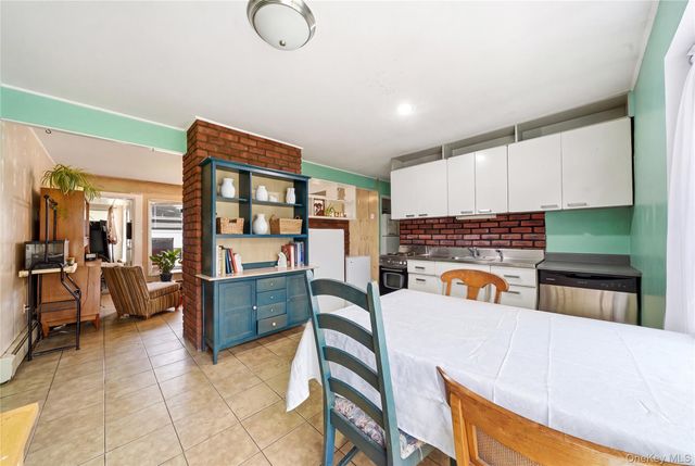 161 Duckpond Drive N, Wantagh, NY 11793