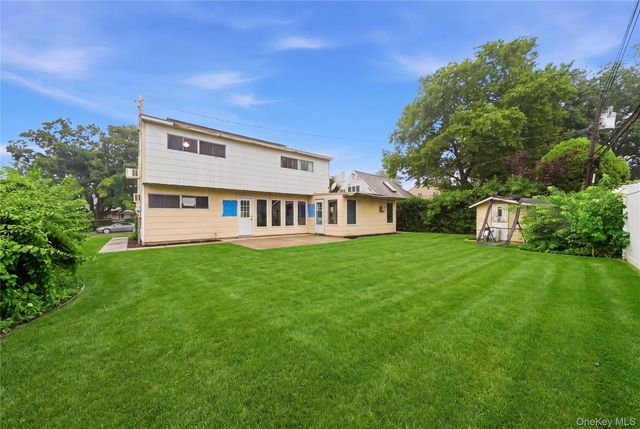 161 Duckpond Drive N, Wantagh, NY 11793