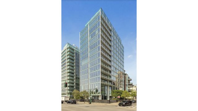 165 Charles St Apt 22, New York City, NY 10014