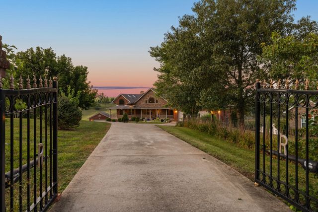 5401 McCormick Road, Mt Sterling, KY 40353