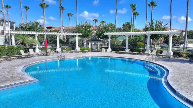11564 MIZZON DRIVE 923, Windermere, FL 34786