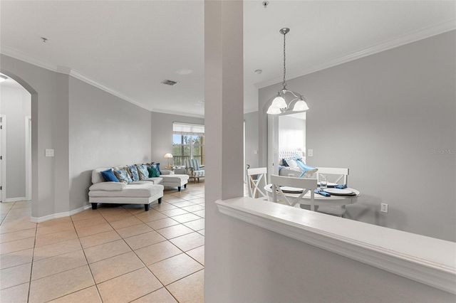 11564 MIZZON DRIVE 923, Windermere, FL 34786