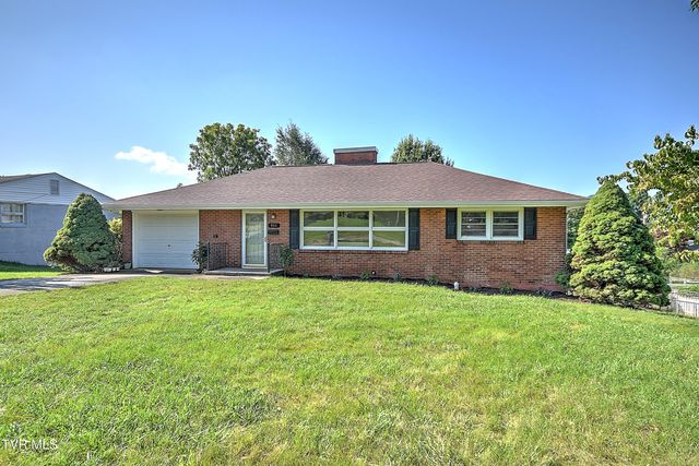916 Mimosa Drive, Kingsport, TN 37660
