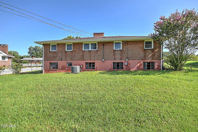 916 Mimosa Drive, Kingsport, TN 37660