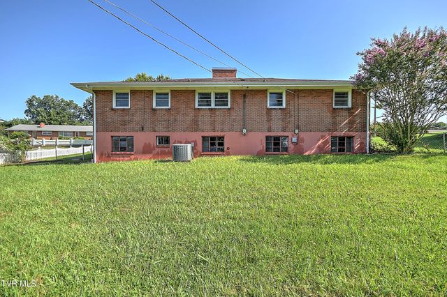 916 Mimosa Drive, Kingsport, TN 37660