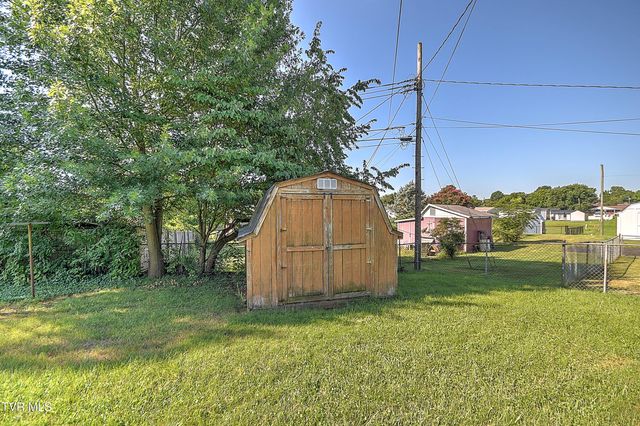 916 Mimosa Drive, Kingsport, TN 37660