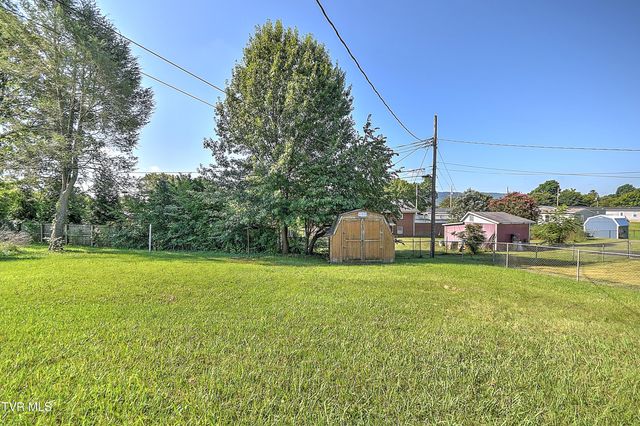 916 Mimosa Drive, Kingsport, TN 37660