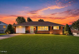 916 Mimosa Drive, Kingsport, TN 37660
