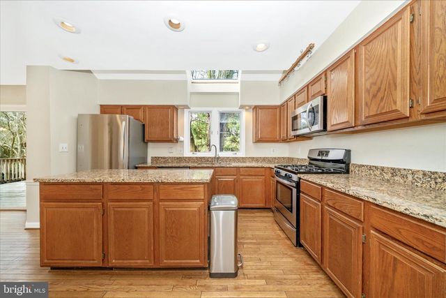 17004 SPATES HILL RD, Poolesville, MD 20837