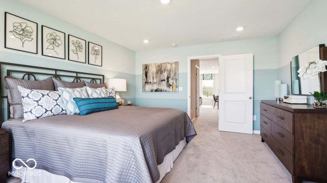 1252 Phillips Drive, Greenfield, IN 46140