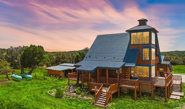 670 Timber Dr, Walsenburg, CO 81089