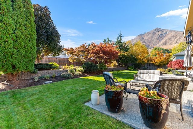 1827 Dorner Place, Wenatchee, WA 98801