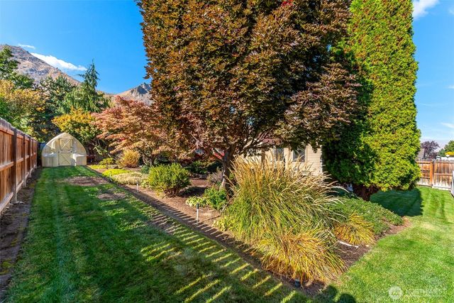 1827 Dorner Place, Wenatchee, WA 98801