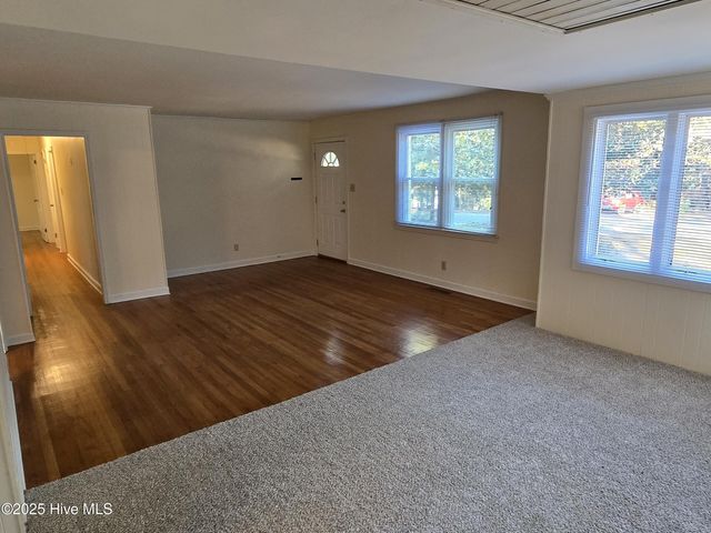 350 Crestview Road, Southern Pines, NC 28387