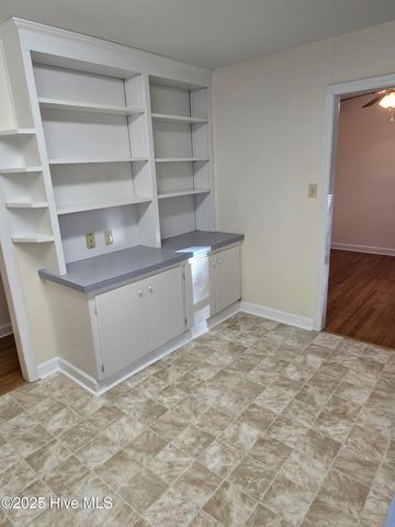 350 Crestview Road, Southern Pines, NC 28387