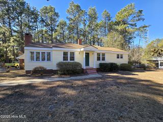 350 Crestview Road, Southern Pines, NC 28387