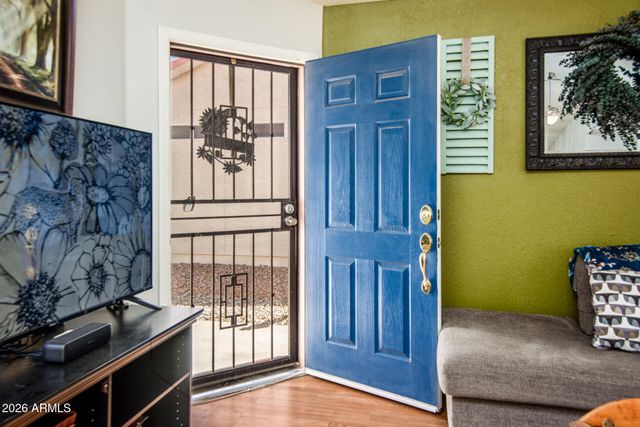 1697 E LINDRICK Drive, Chandler, AZ 85249