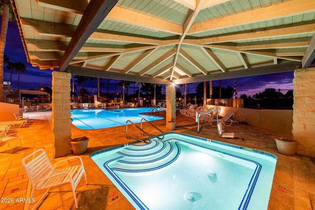 1697 E LINDRICK Drive, Chandler, AZ 85249