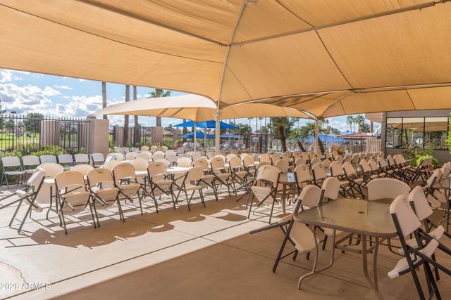 1697 E LINDRICK Drive, Chandler, AZ 85249