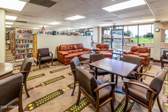 1697 E LINDRICK Drive, Chandler, AZ 85249