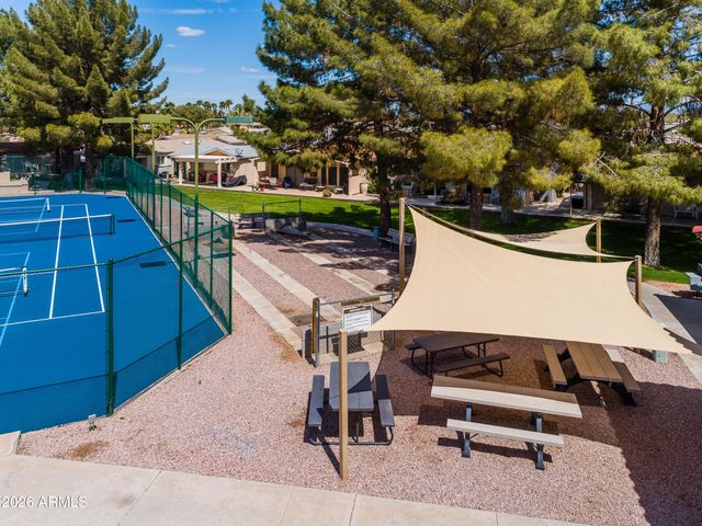 1697 E LINDRICK Drive, Chandler, AZ 85249