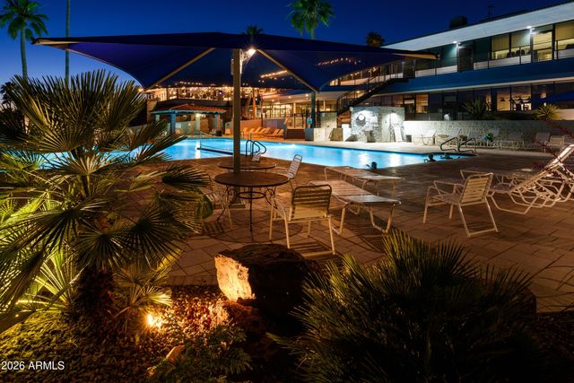 1697 E LINDRICK Drive, Chandler, AZ 85249