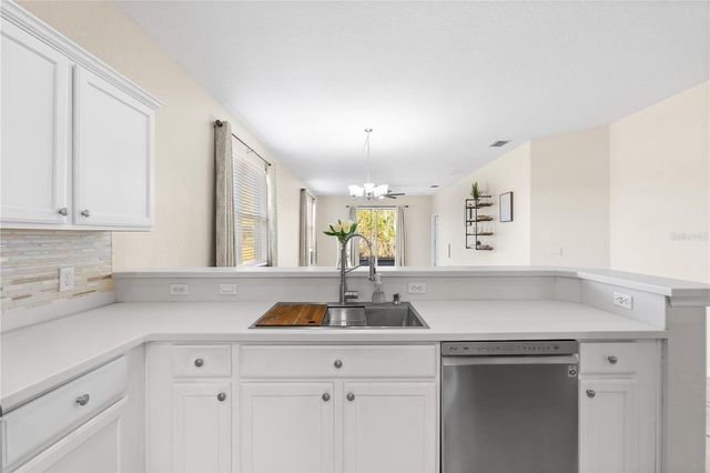 7051 CHATUM LIGHT RUN, Bradenton, FL 34212