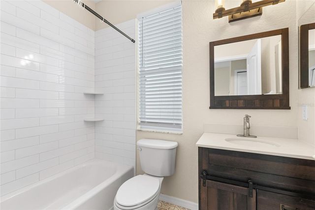 7051 CHATUM LIGHT RUN, Bradenton, FL 34212