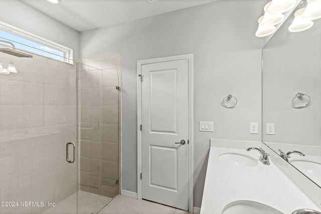 4570 CREEKSIDE BLUFF Street, Jacksonville, FL 32226