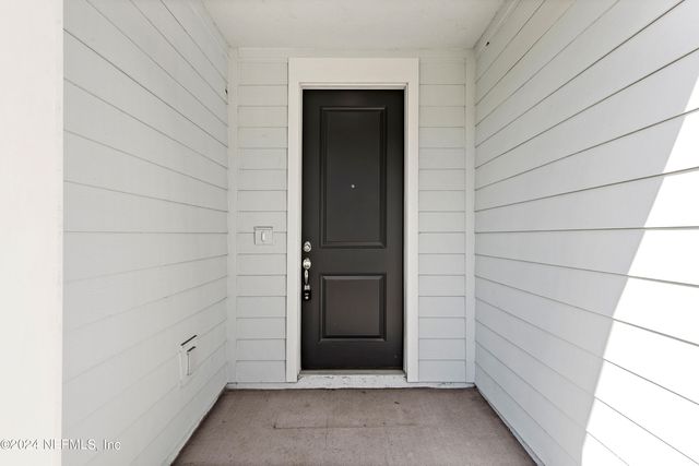 4570 CREEKSIDE BLUFF Street, Jacksonville, FL 32226