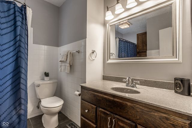 6457 Broadway Street, Indianapolis, IN 46220