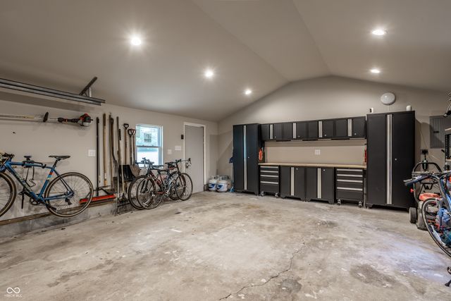 6457 Broadway Street, Indianapolis, IN 46220