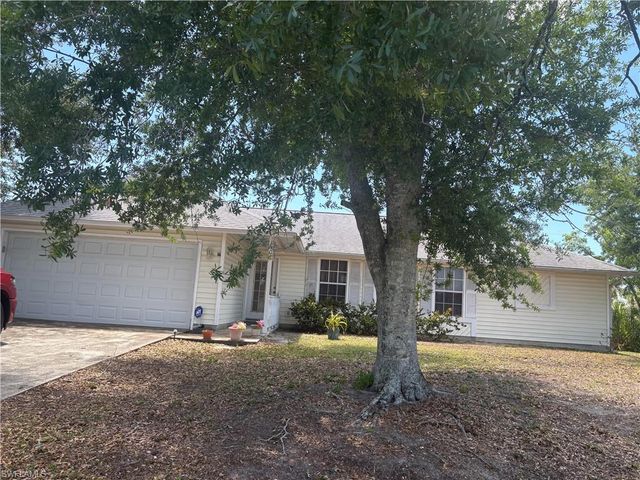 306 SW 29th ST, Cape Coral, FL 33914
