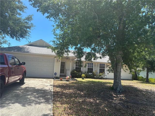 306 SW 29th ST, Cape Coral, FL 33914