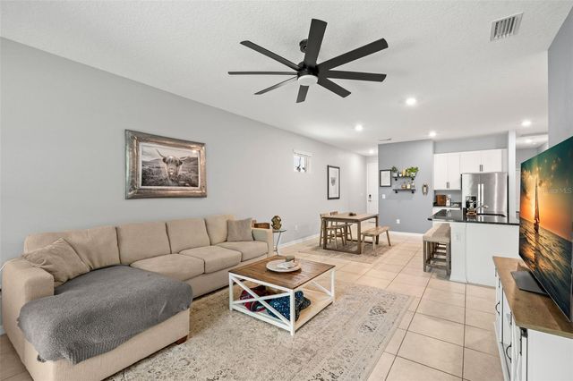 5834 BUNGALOW GROVE COURT, Palmetto, FL 34221