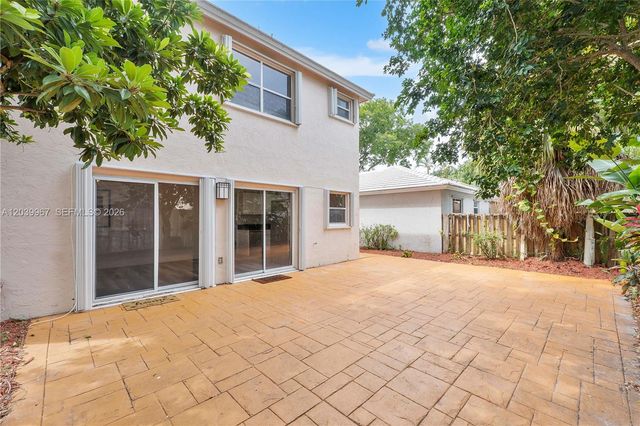 9836 NW 2nd Court, Plantation, FL 33324