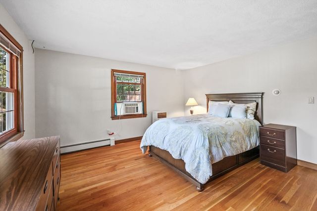 18 Heritage Lane, Lynnfield, MA 01940