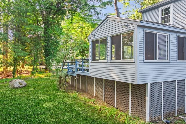 18 Heritage Lane, Lynnfield, MA 01940