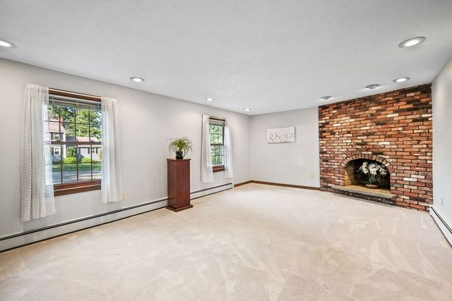 18 Heritage Lane, Lynnfield, MA 01940