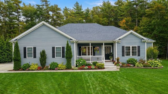 7 Cameron's Way, Freetown, MA 02717